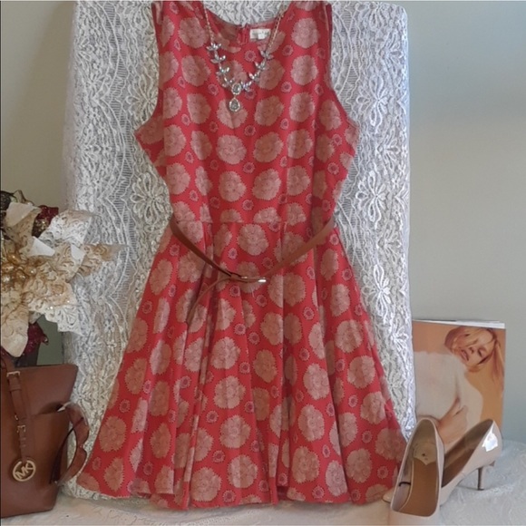 Summer Dress - Picture 1 of 4